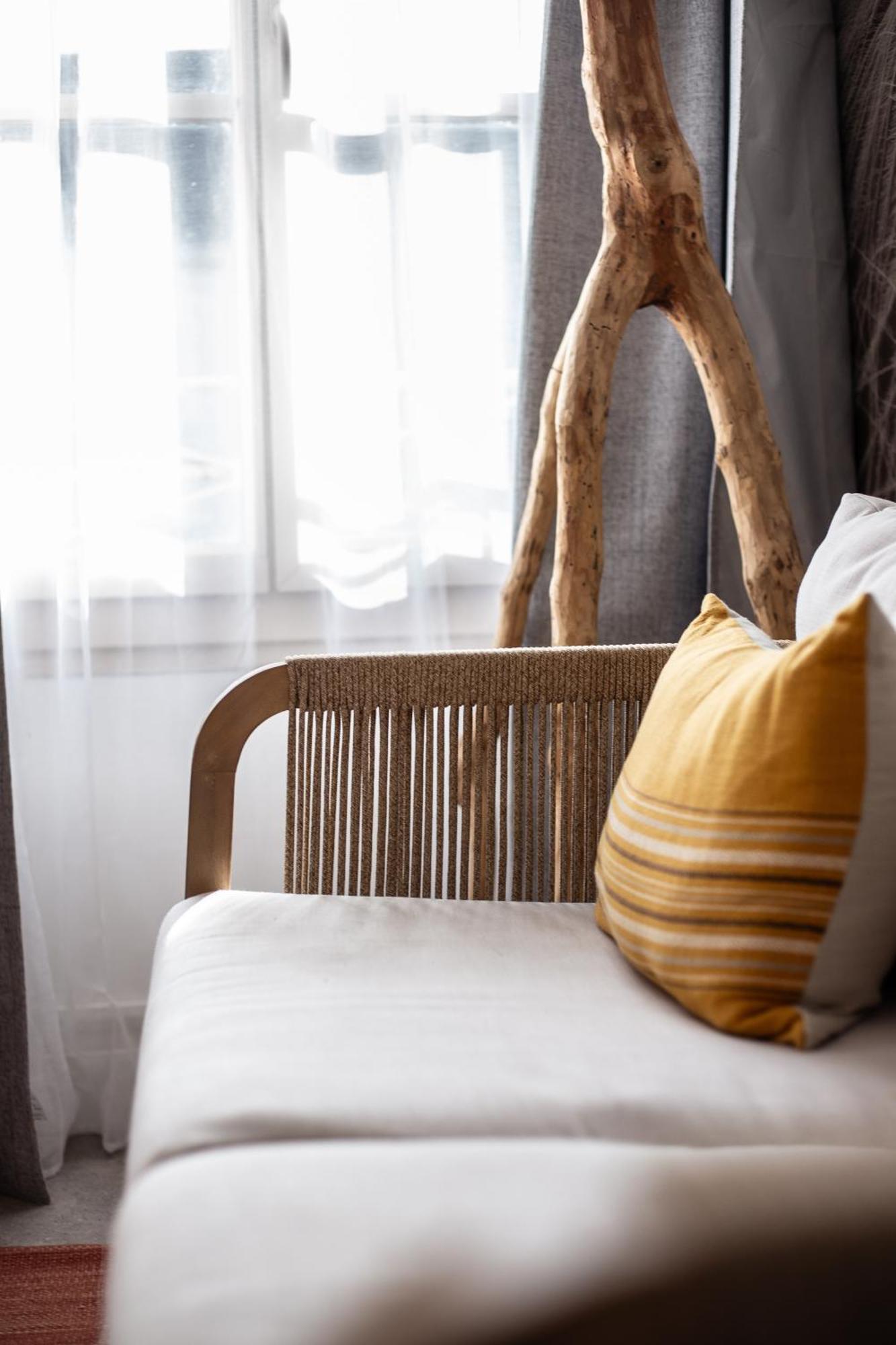 Le Dupe Aparthotel Brissac-Quince Екстериор снимка