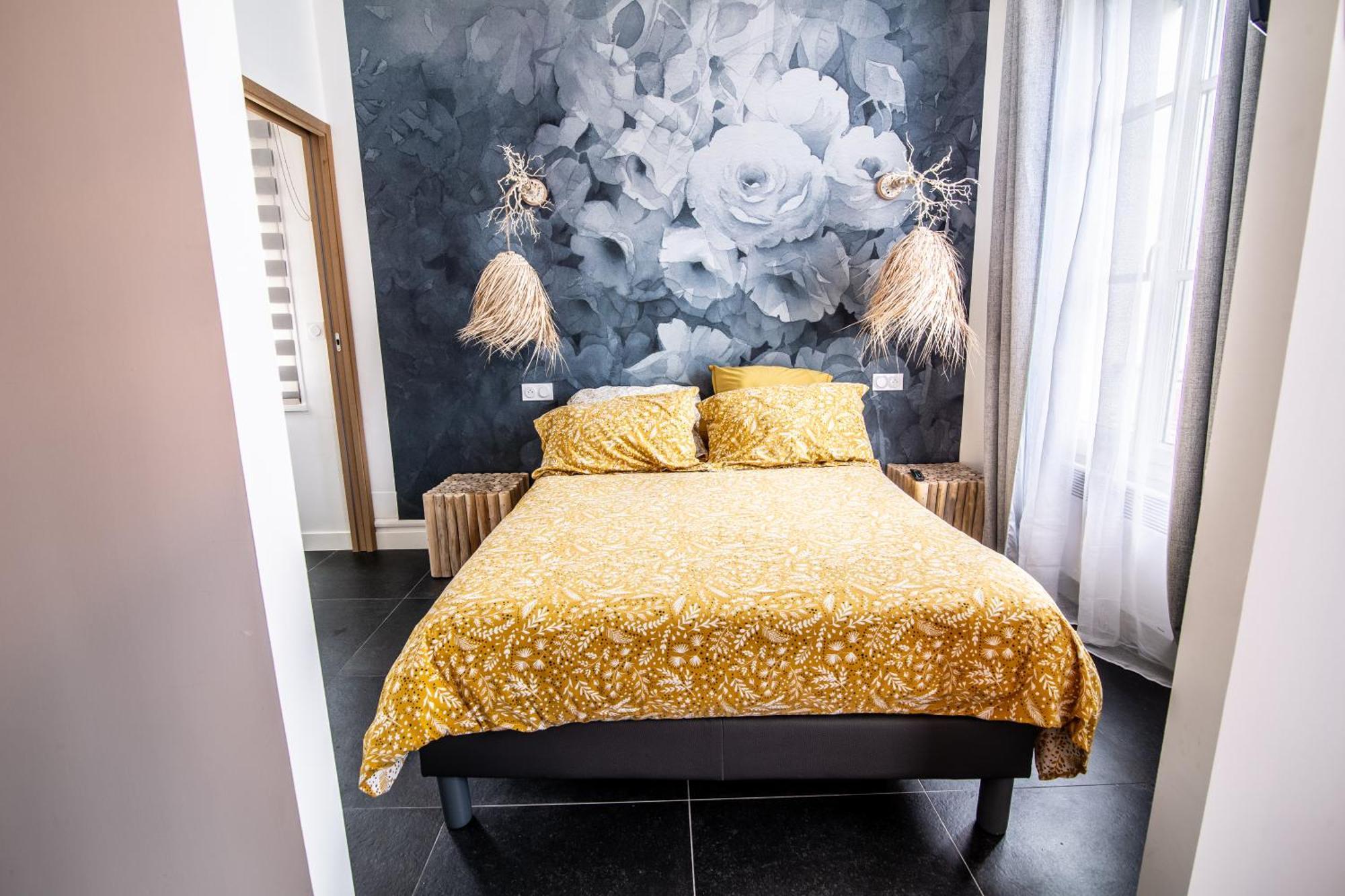 Le Dupe Aparthotel Brissac-Quince Екстериор снимка